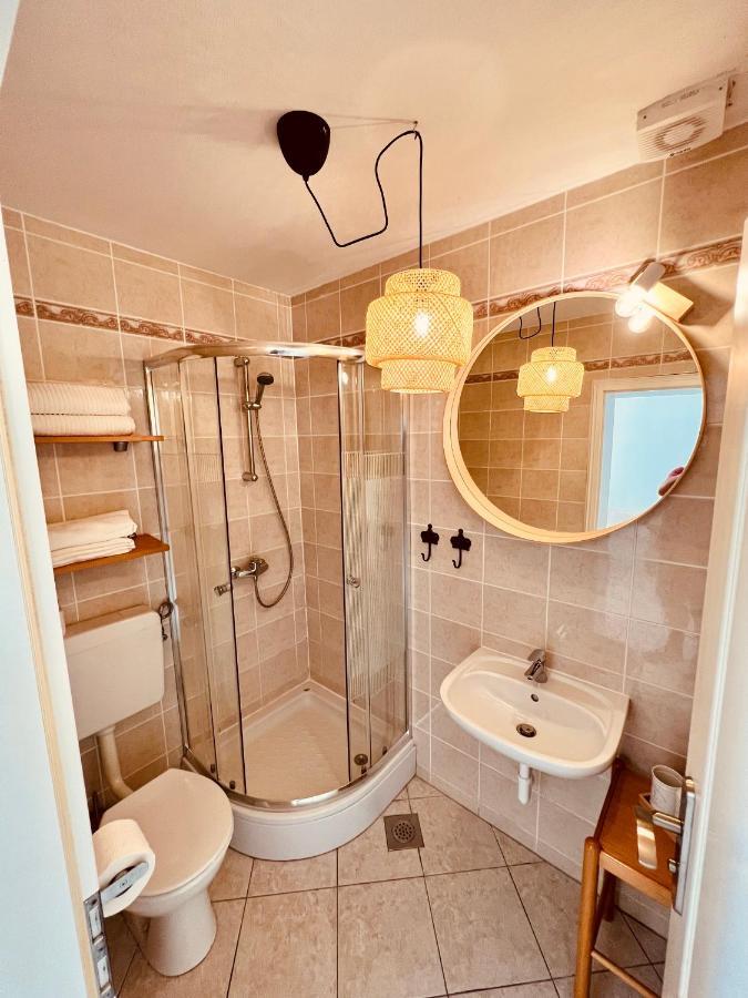 Villa Jela - With Pool Нівице Екстер'єр фото